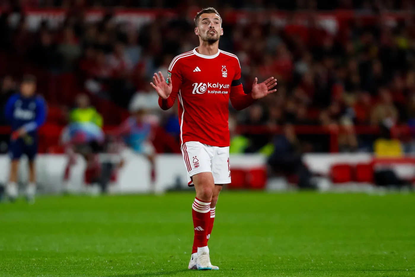 Piłkarz Nottingham Forest ukarany za obstawianie meczów