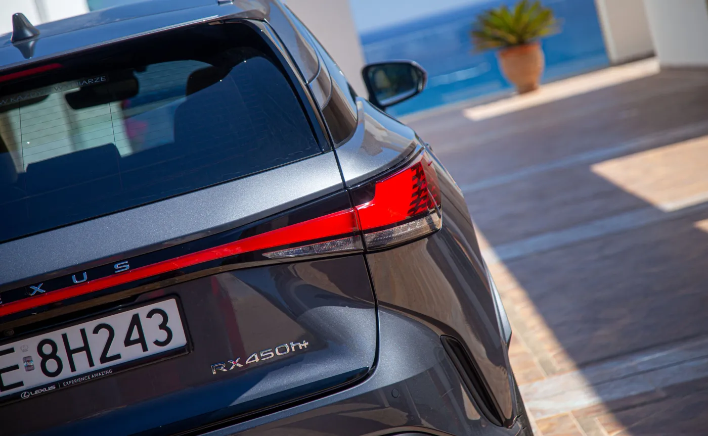 Lexus RX 450h+