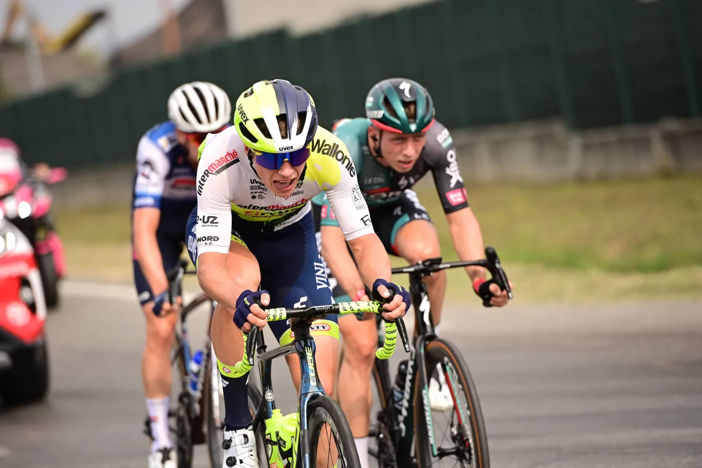 Dwóch kolarzy wycofanych z wyścigu Tour of Guangxi za niewłaściwe zachowanie