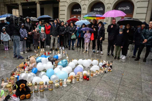 Poznań. Nożownik zabił 5-letniego Maurycego. Mieszkańcy pożegnali chłopca