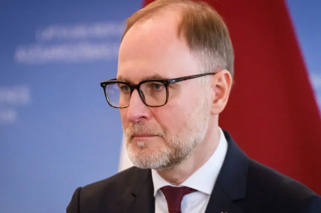 "Kraje bałtyckie powinny być gotowe na wszelkie scenariusze". Szef obrony Łotwy ostrzega przed działaniem Rosji
