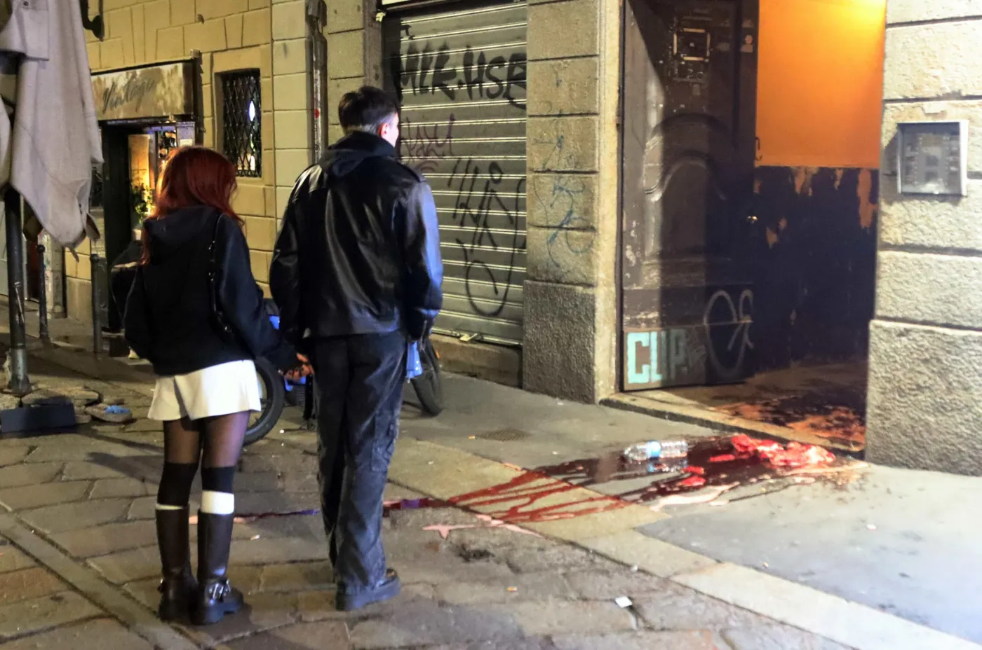 Kibic PSG ciężko ranny w Mediolanie