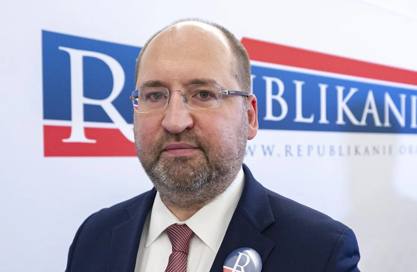 Adam Bielan