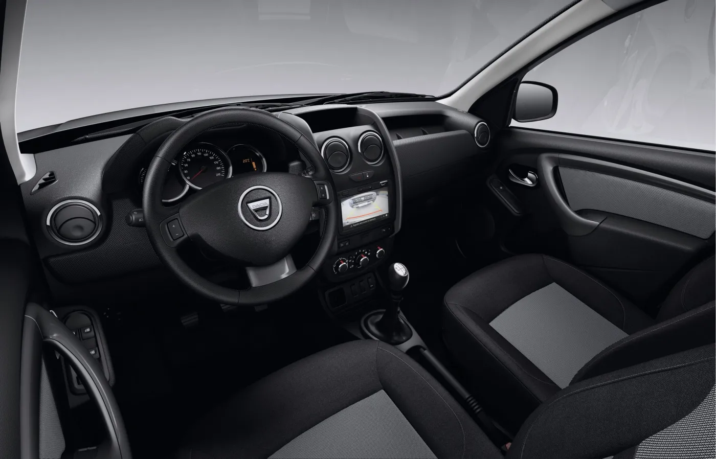Dacia wprowadza nową odsłonę najtańszego SUV-a w Polsce. Oto duster 2016