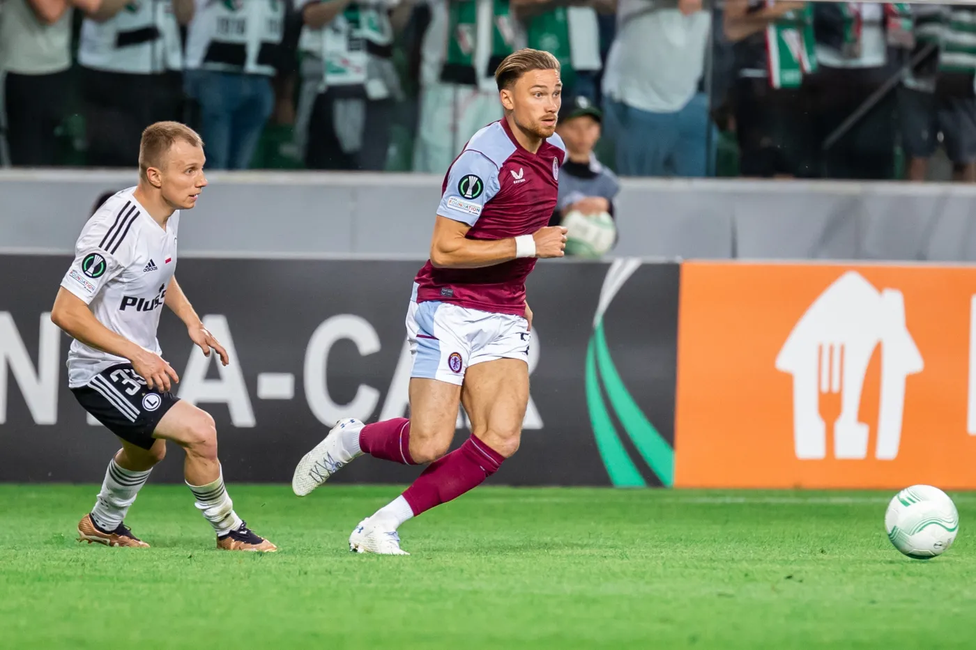Matty Cash bohaterem. Dał awans Aston Villi do IV rundy Pucharu Anglii [WIDEO]