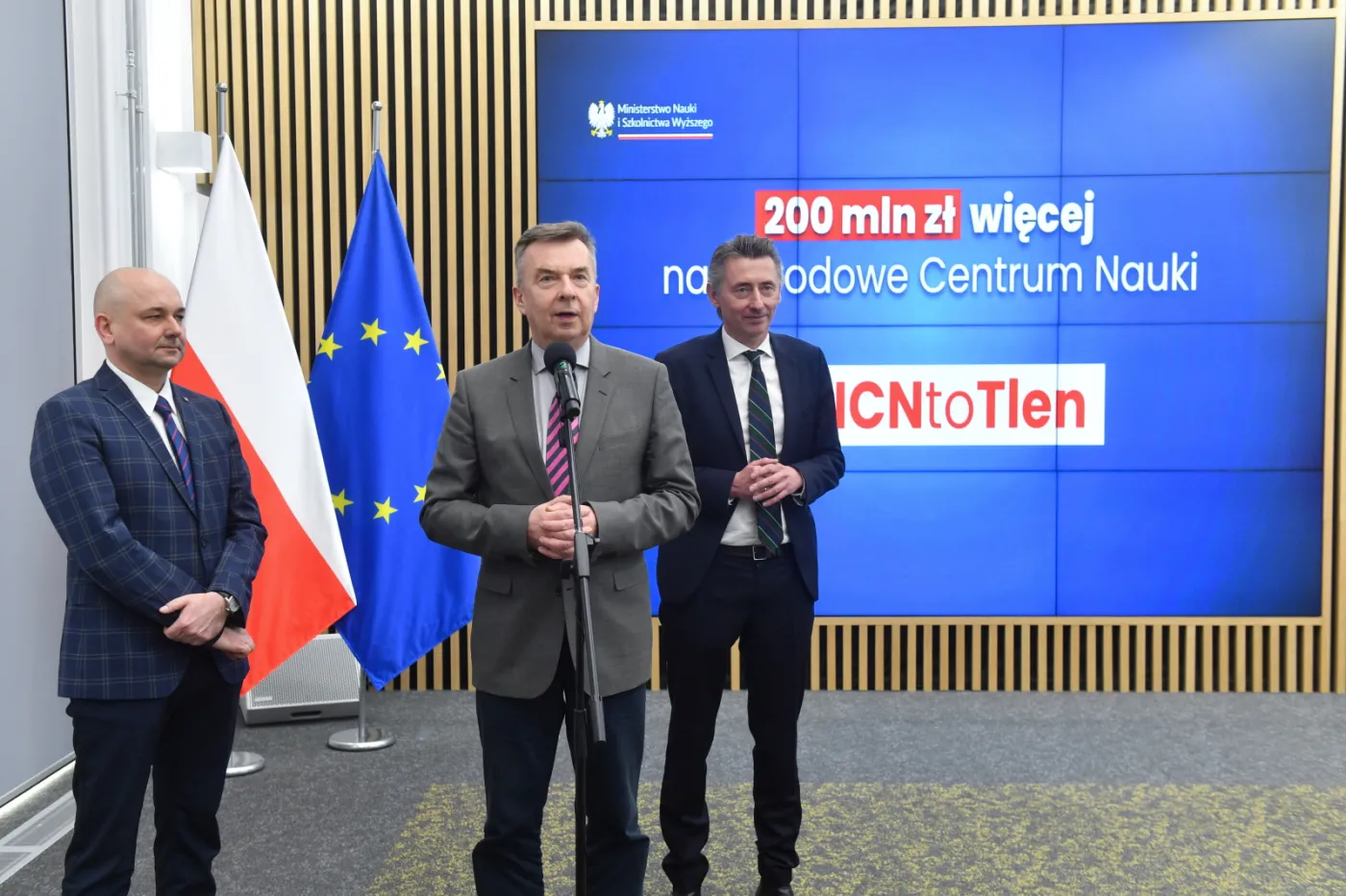 Dariusz Wieczorek, Krzysztof Jóźwiak, Maciej Gdula
