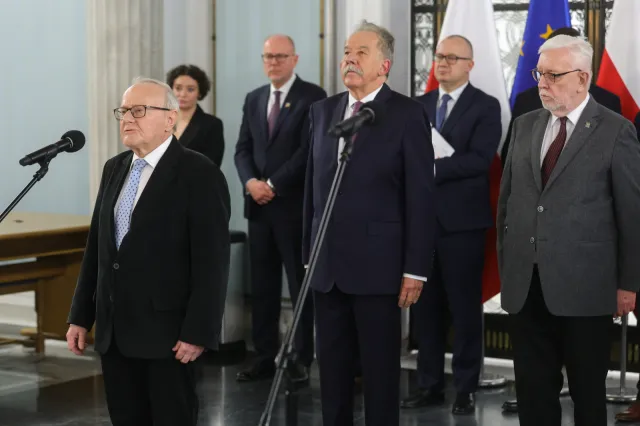 Prof. Hermeliński o rewolucji w TK: Sędziów nikt przy pomocy policji wyciągać nie będzie