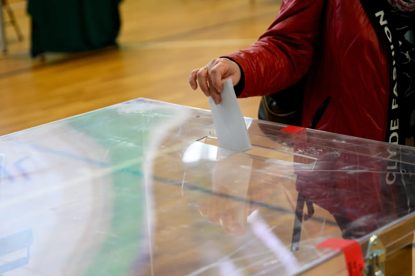 Manipulacja treścią w kampanii wyborczej. "Polska na czarnej liście"