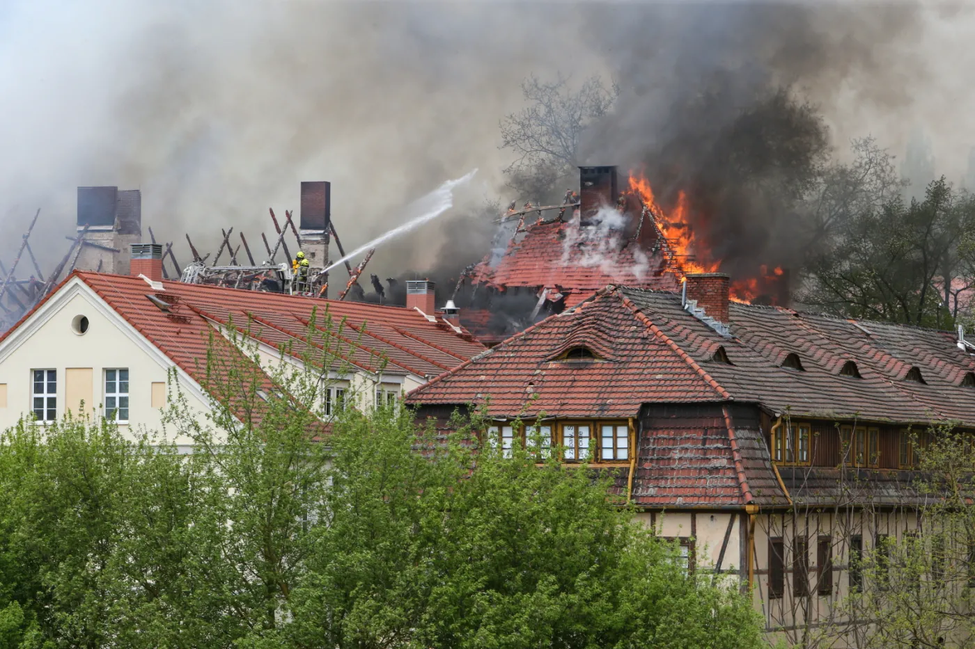 Straż: Pożar gorzowskiej Akademii im. Jakuba z Paradyża opanowany