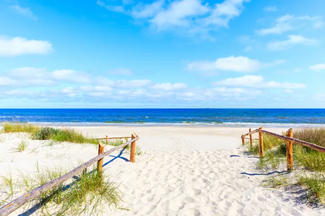 Jeśli na plażę, to tylko tam. Oto najczystsze kąpieliska w Polsce