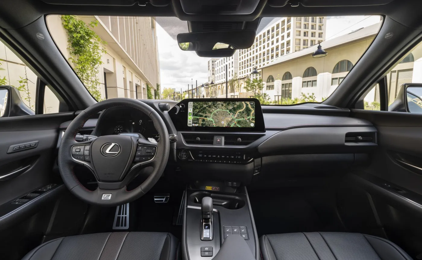 Lexus UX 300h
