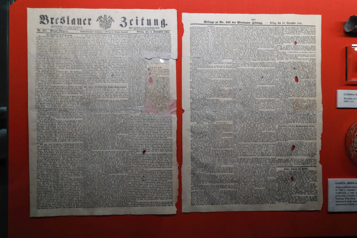 Otwarto kapsułę czasu z 1865 roku. Co znaleziono w środku?
