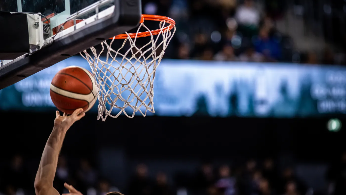 Były koszykarz ligi NBA wygrał prawybory do amerykańskiego Senatu