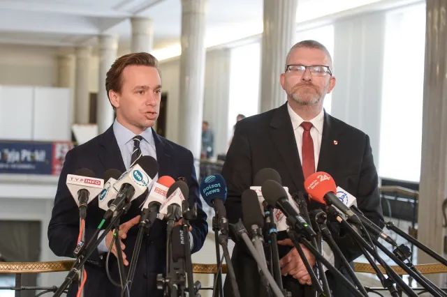 Afera Rubcowa. Konfederacja żąda dymisji Bodnara