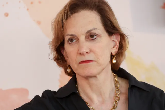 Applebaum zwraca uwagę na zapomniany incydent Putina w 1994 roku. "Zachód to zlekceważył"