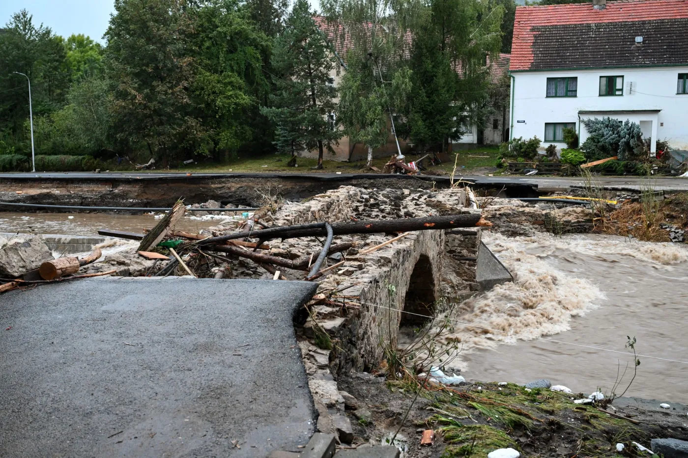 Jeden z najcenniejszych zabytków w Lądku-Zdroju zniszczony przez powódź