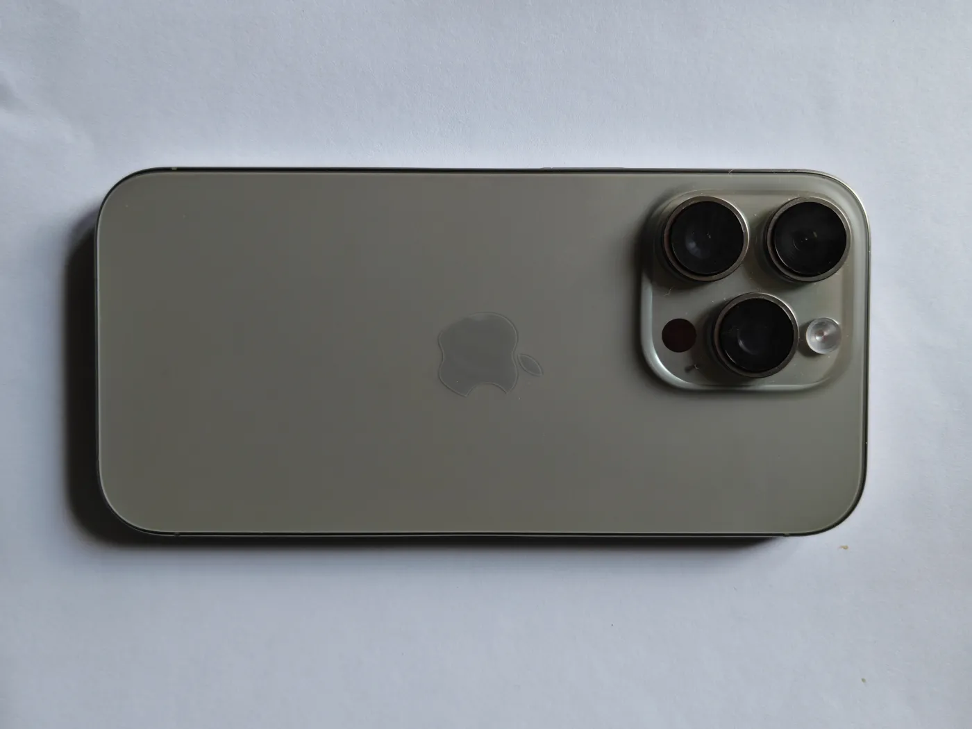 iPhone 16 Pro