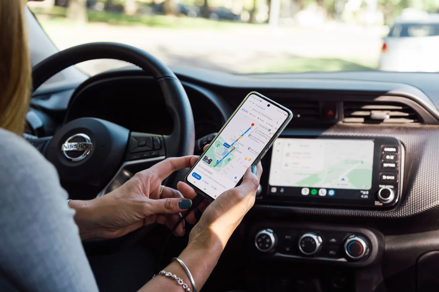 Kultowy głos znika z Google Maps. Polski lektor zastąpiony przez AI