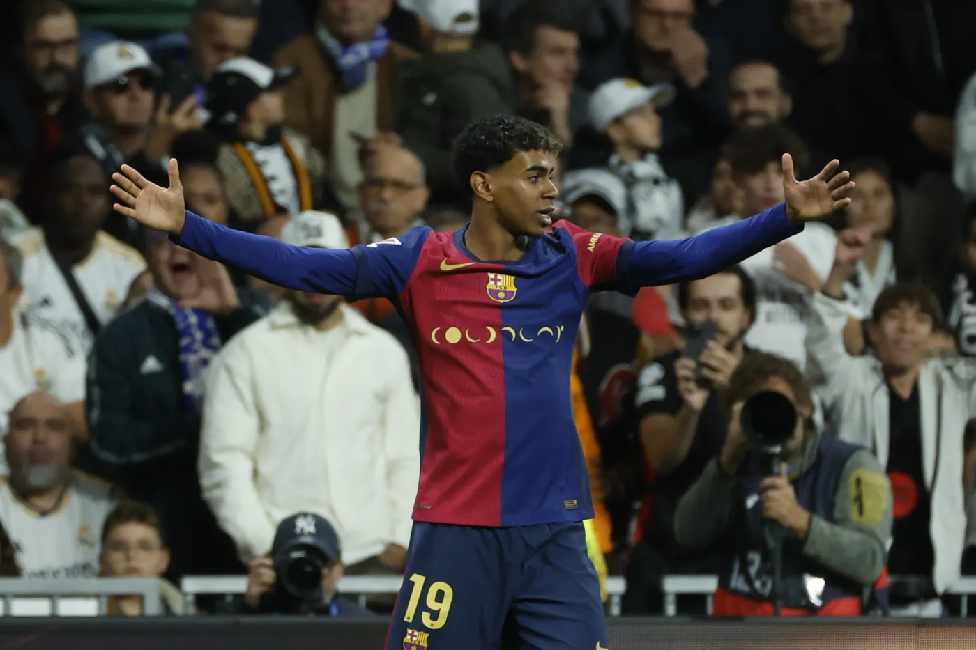 Rasizm na El Clasico. Kibice Realu obrażali piłkarzy Barcelony