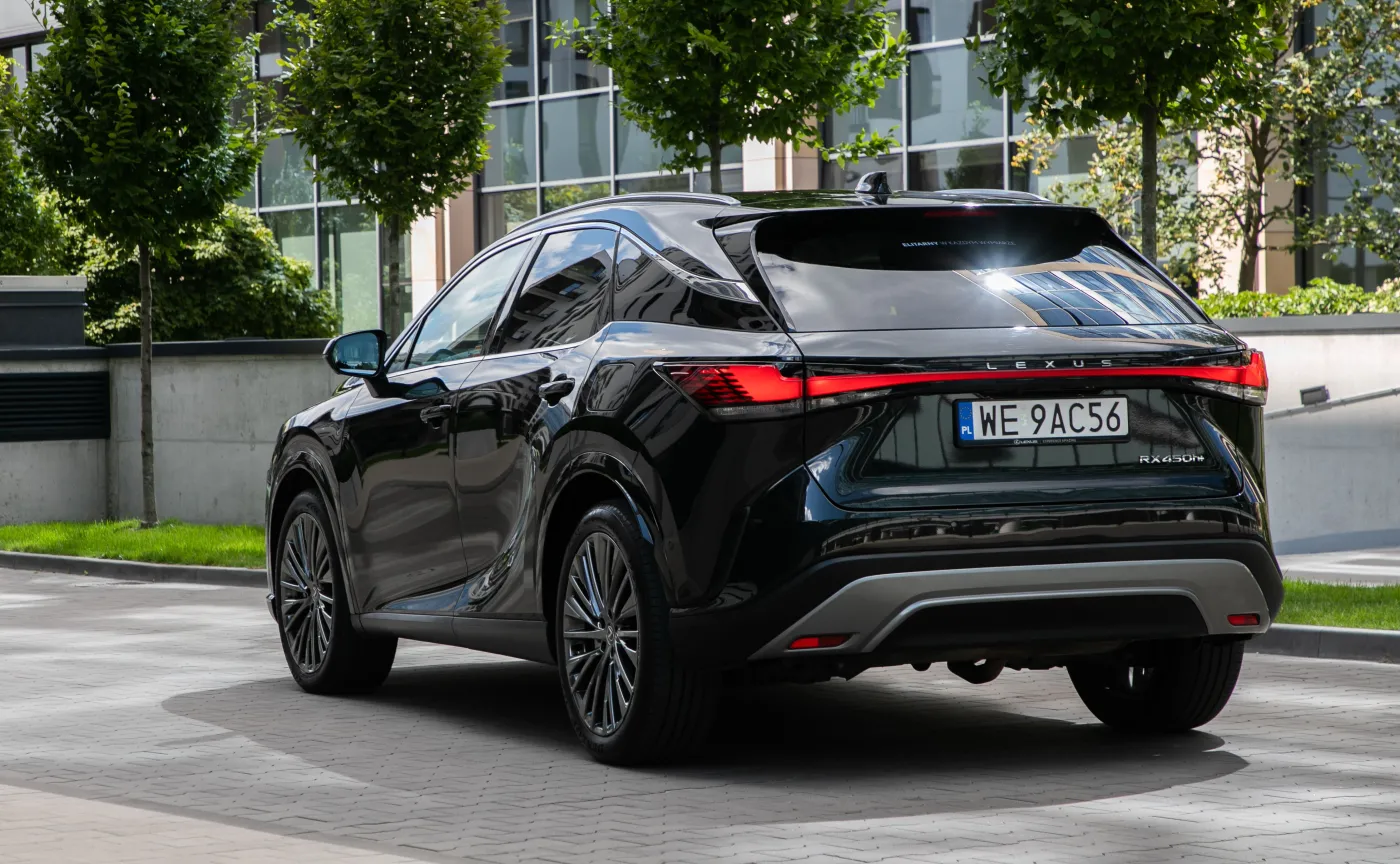 Lexus RX 450h+