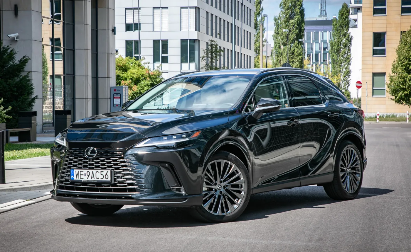 Lexus RX 450h+