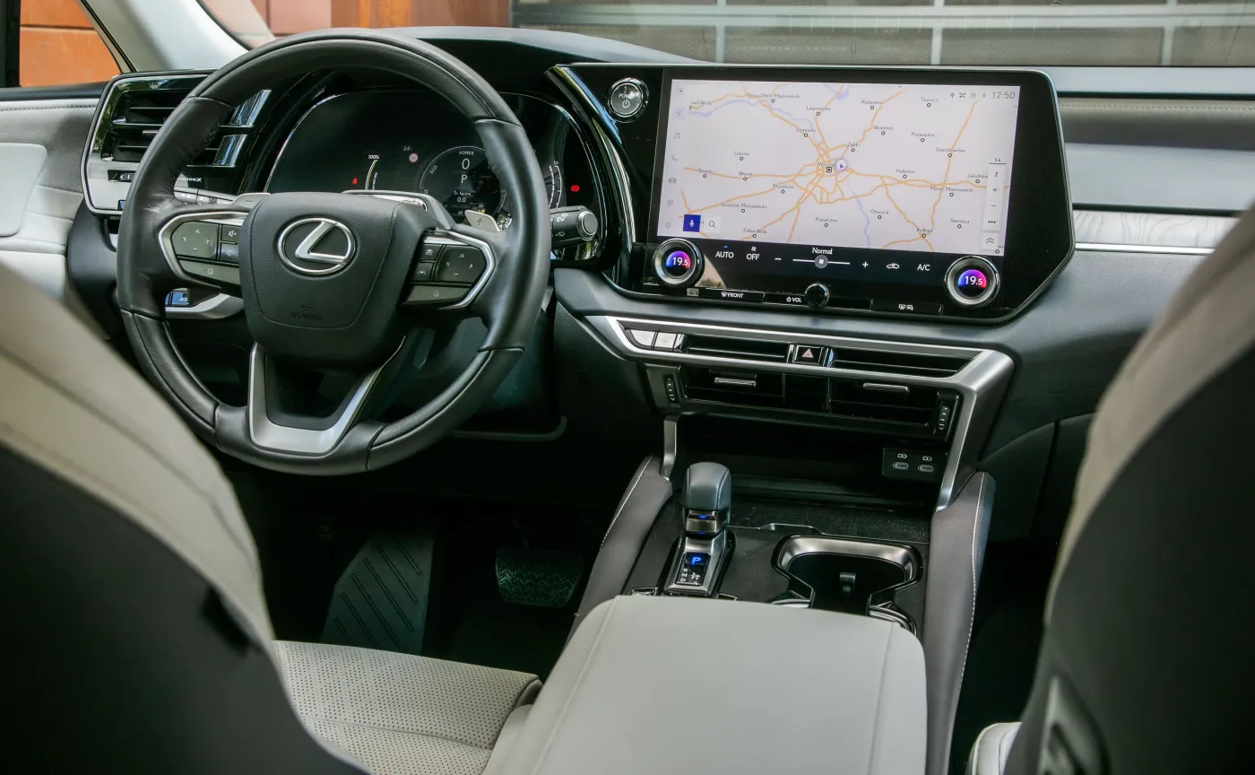 Lexus RX 450h+