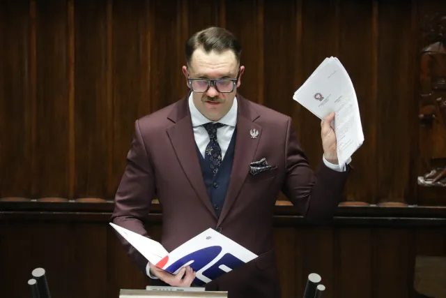 Łukasz Mejza zrzekł się immunitetu. "Panie Bodnar, do zobaczenia w sądzie"
