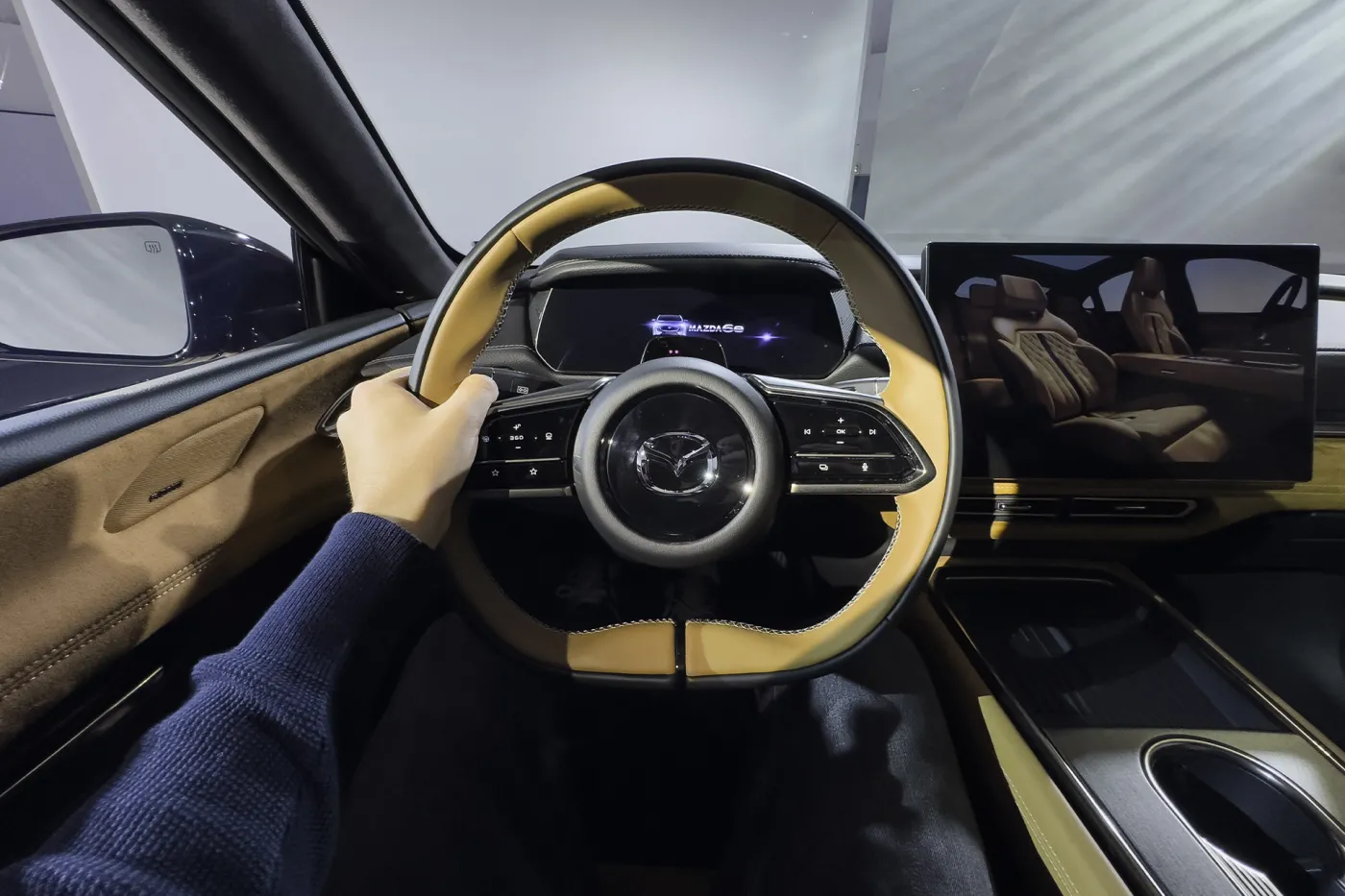 Nowa Mazda 6e