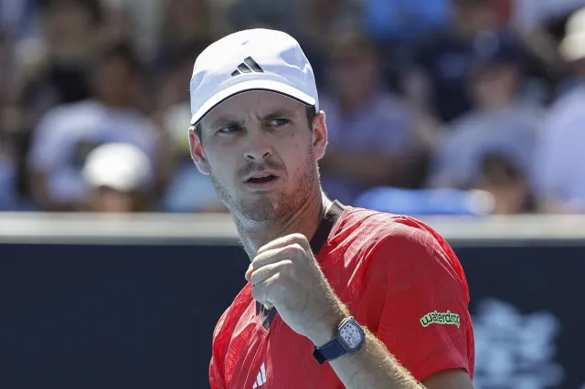 Hubert Hurkacz w 2. rundzie Australian Open. 51. tenisista rankingu ATP kolejnym rywalem
