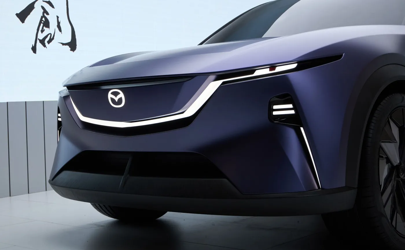 Mazda Arata
