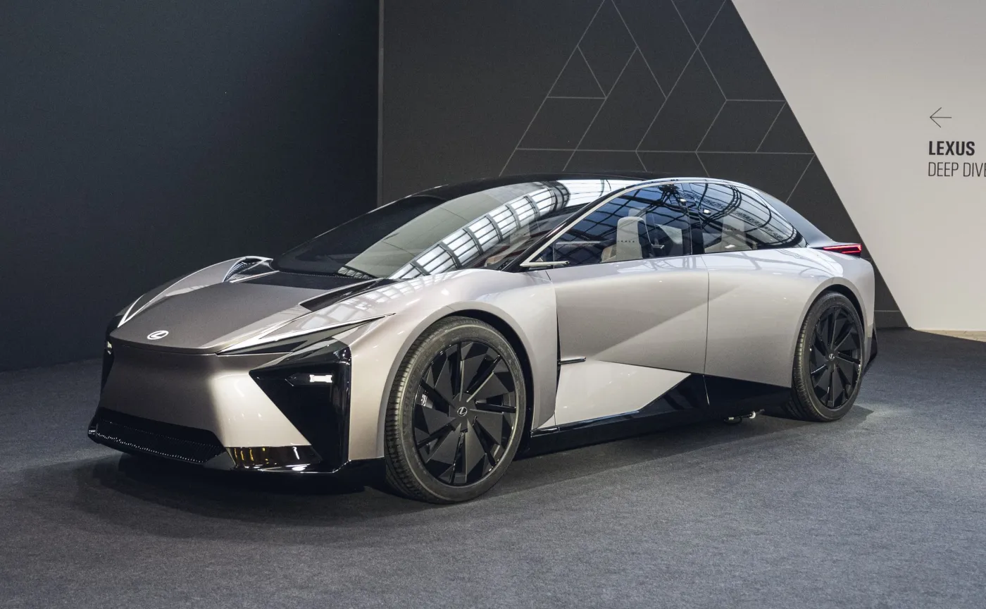 Lexus LF-ZC
