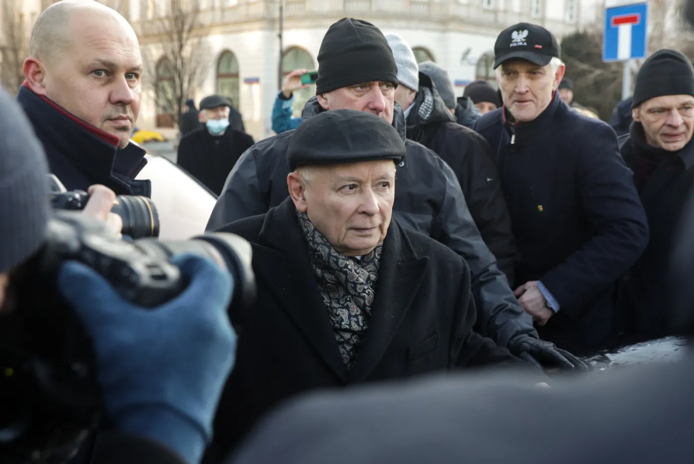 Kaczyński zagłuszany okrzykami "kłamca": Przypominamy wielką zbrodnię Putina