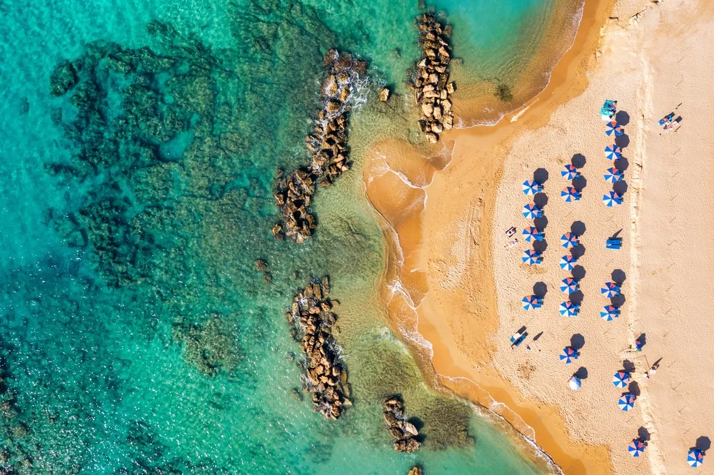 Nowe loty do krajów z najpiękniejszymi plażami. To będą wakacyjne hity Polaków