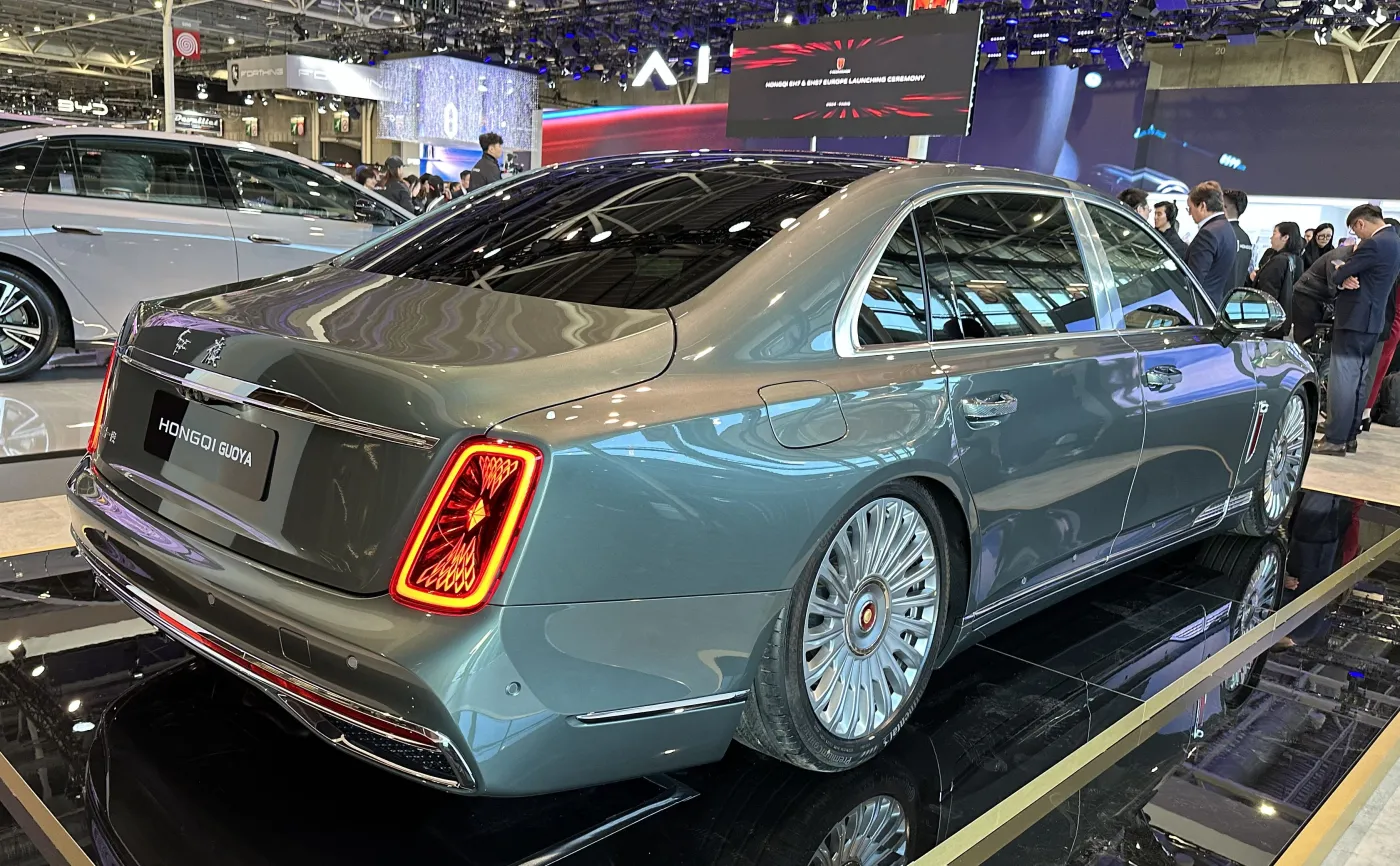 Hongqi Guoya