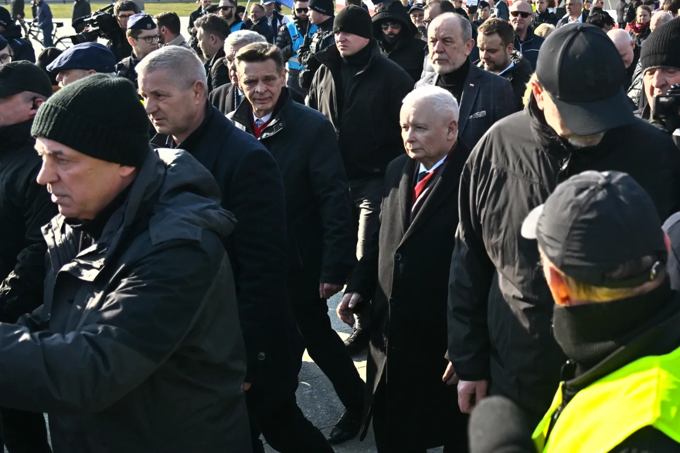 Skandaliczny transparent na miesięcznicy. Prokuratura reaguje