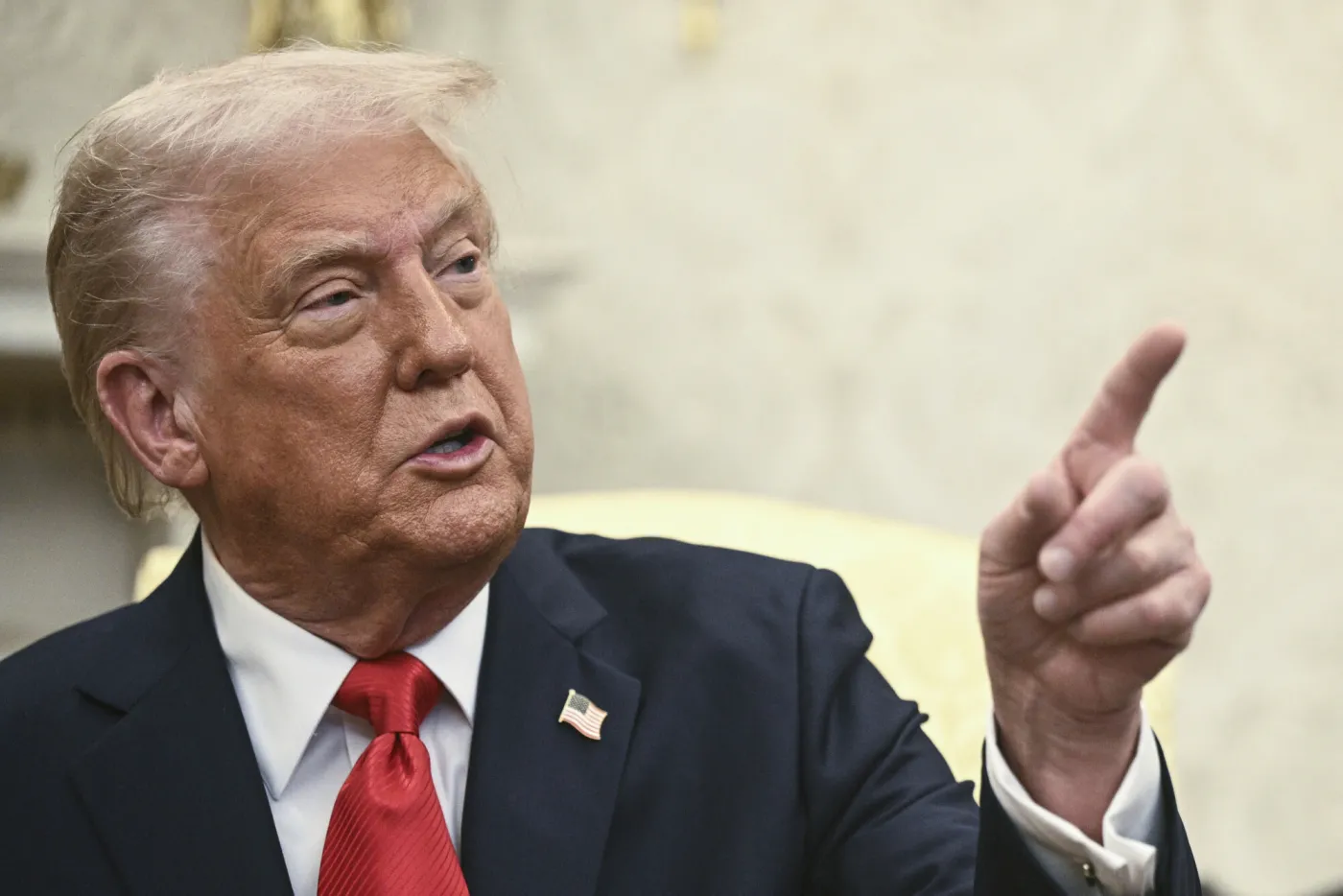 Donald Trump zablokował atak Izraela na obiekty nuklearne Iranu