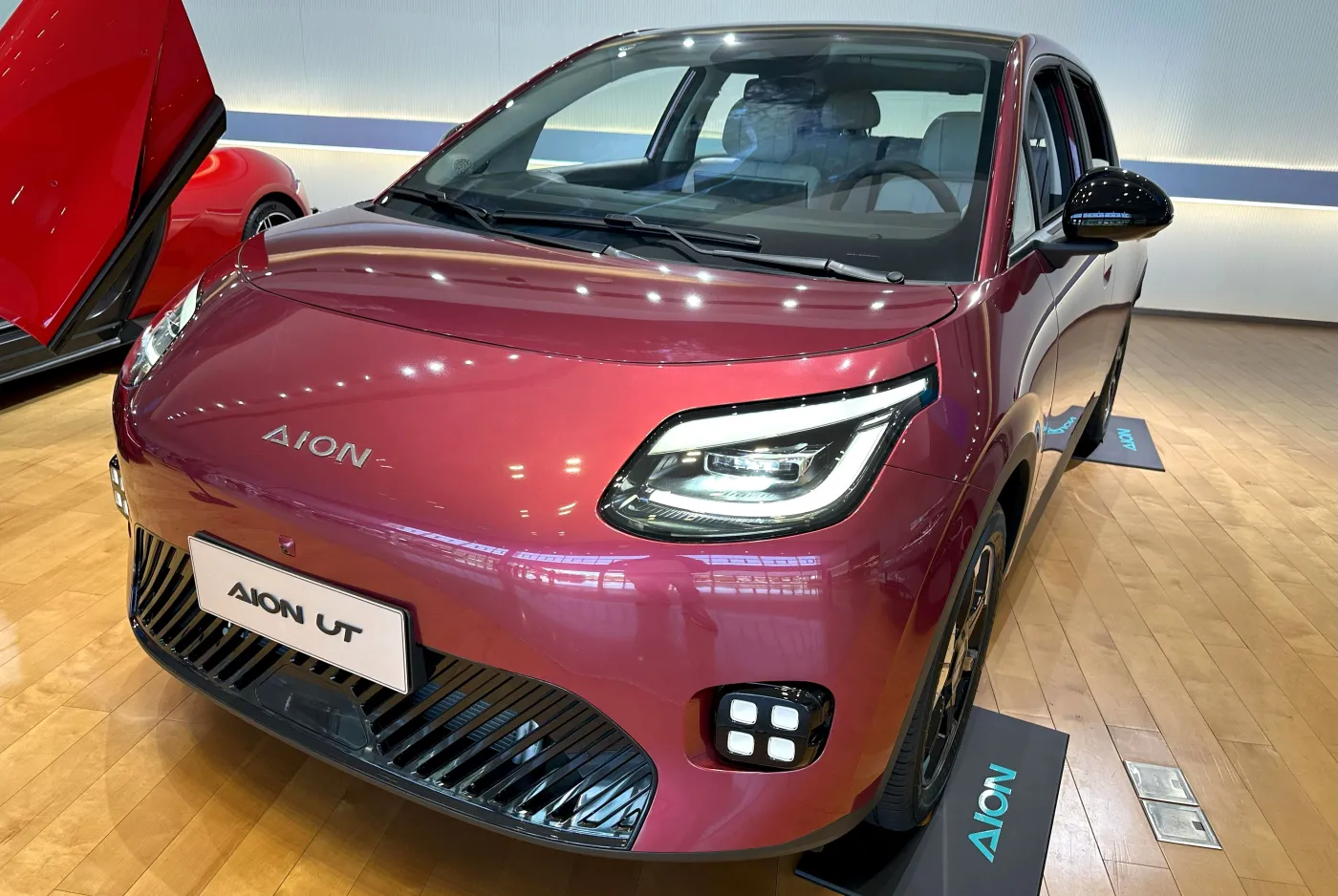GAC Aion UT