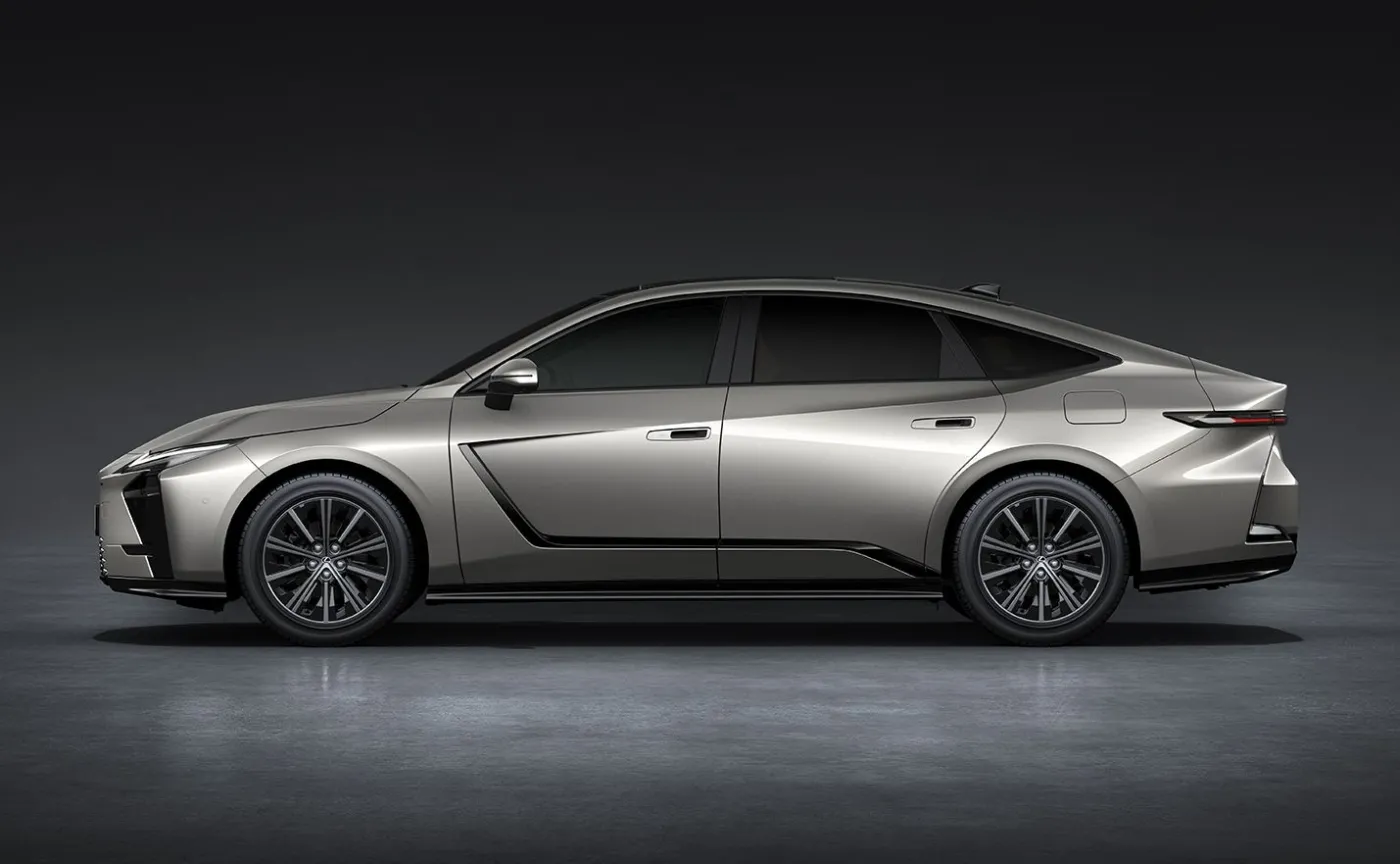 Nowy Lexus ES