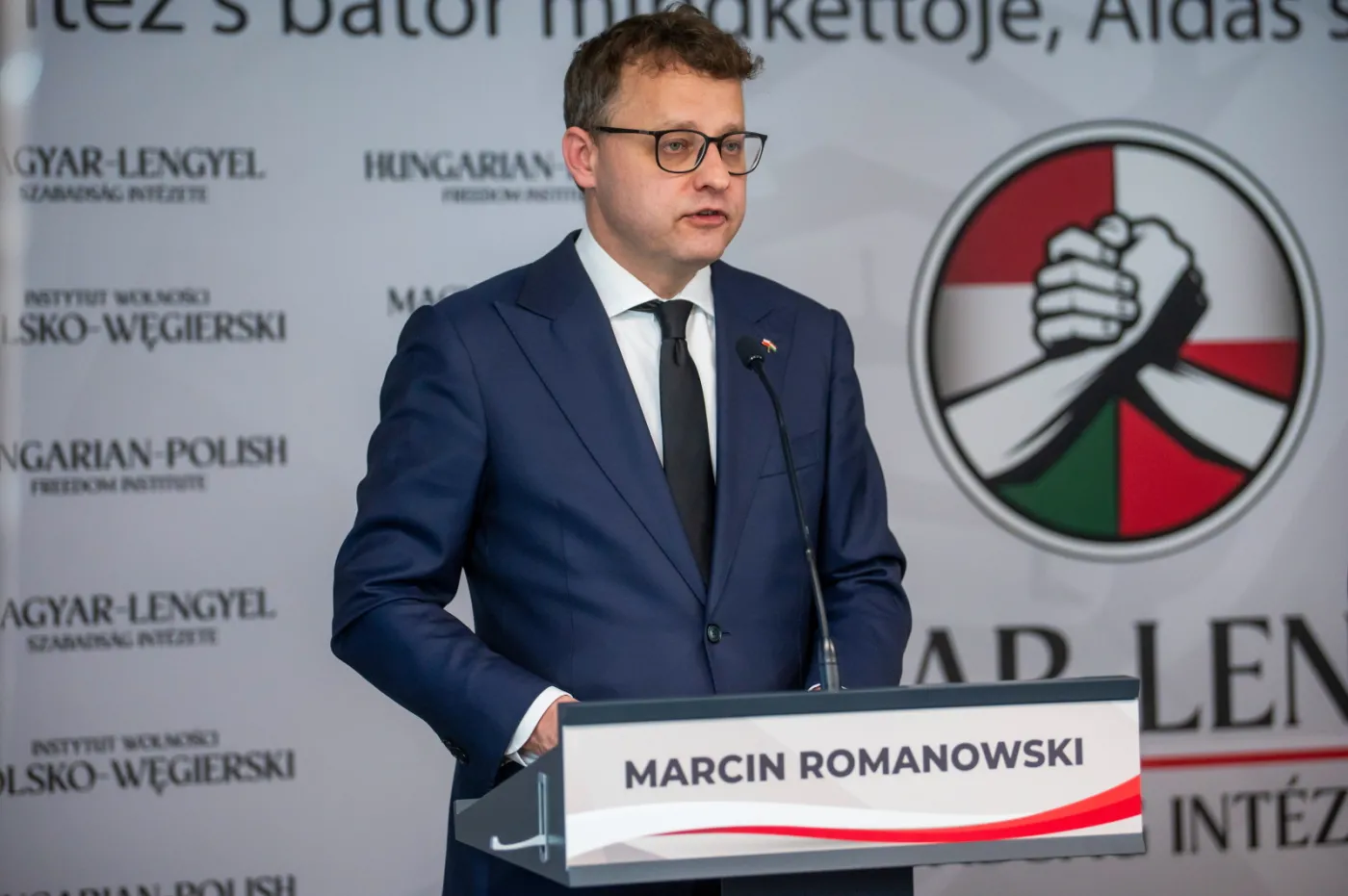 Marcin Romanowski z misją specjalną na Węgrzech. Powstanie rząd na uchodźstwie?
