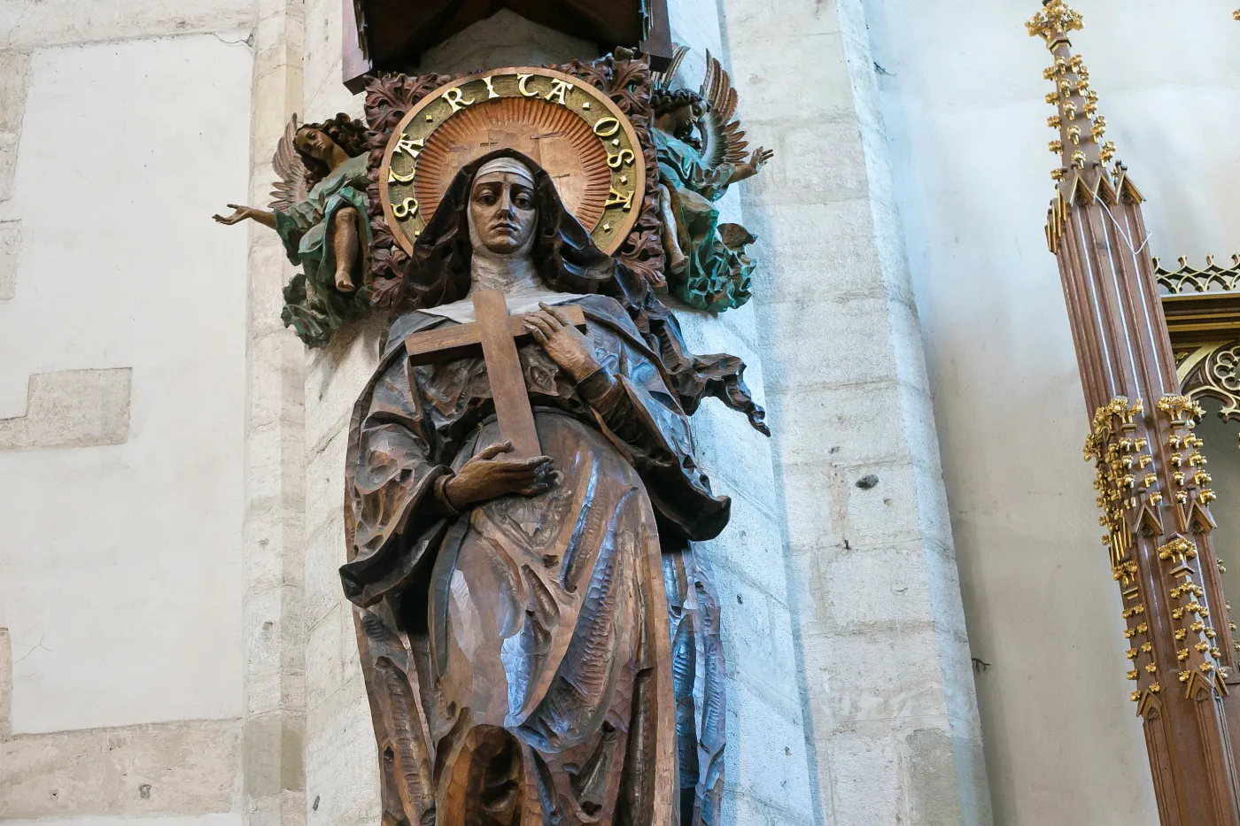Krakow,,Poland,-,May,27,,2016:,Wooden,Sculptere,Of,The