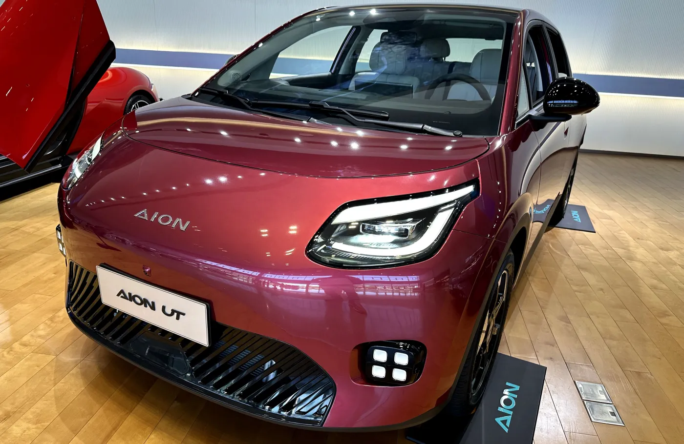 GAC Aion UT