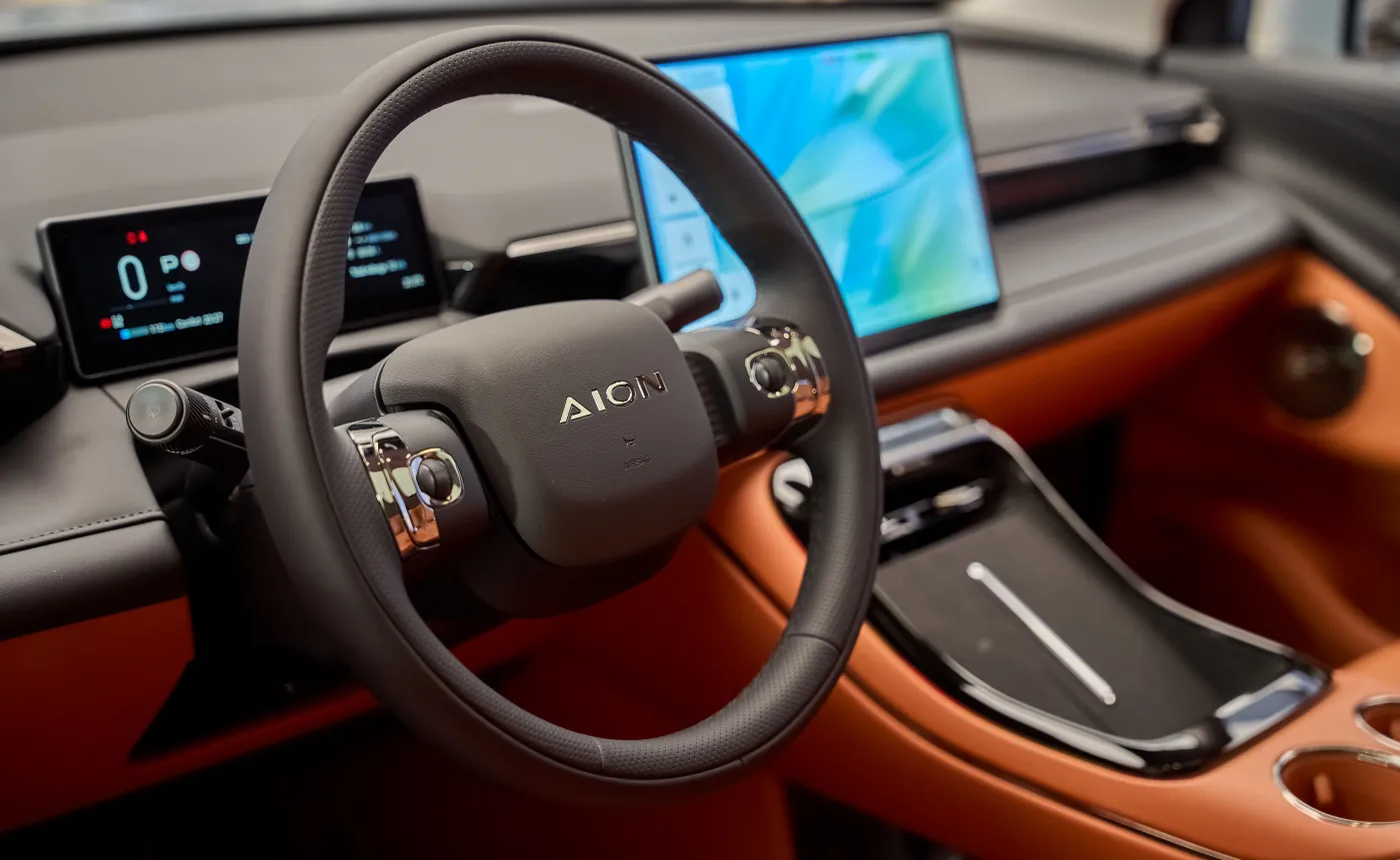 GAC Aion V