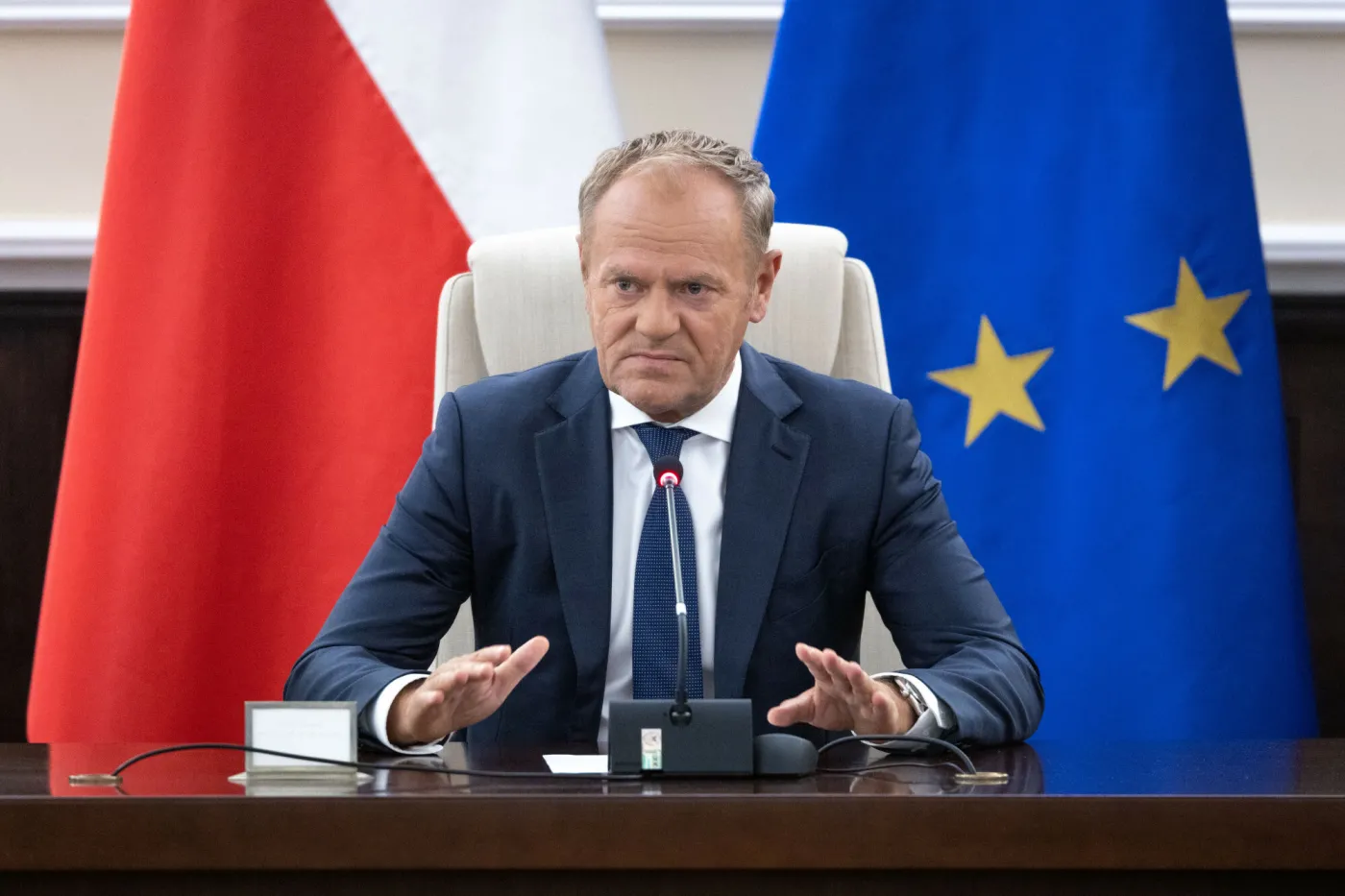 Mocny wpis Tuska. "Głupota, a tym bardziej poglądy polityczne, to nie okoliczność łagodząca"