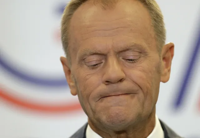 Zagraniczny portal szokuje: Tusk powinien przeprosić Trumpa, ale musiałby mieć klasę