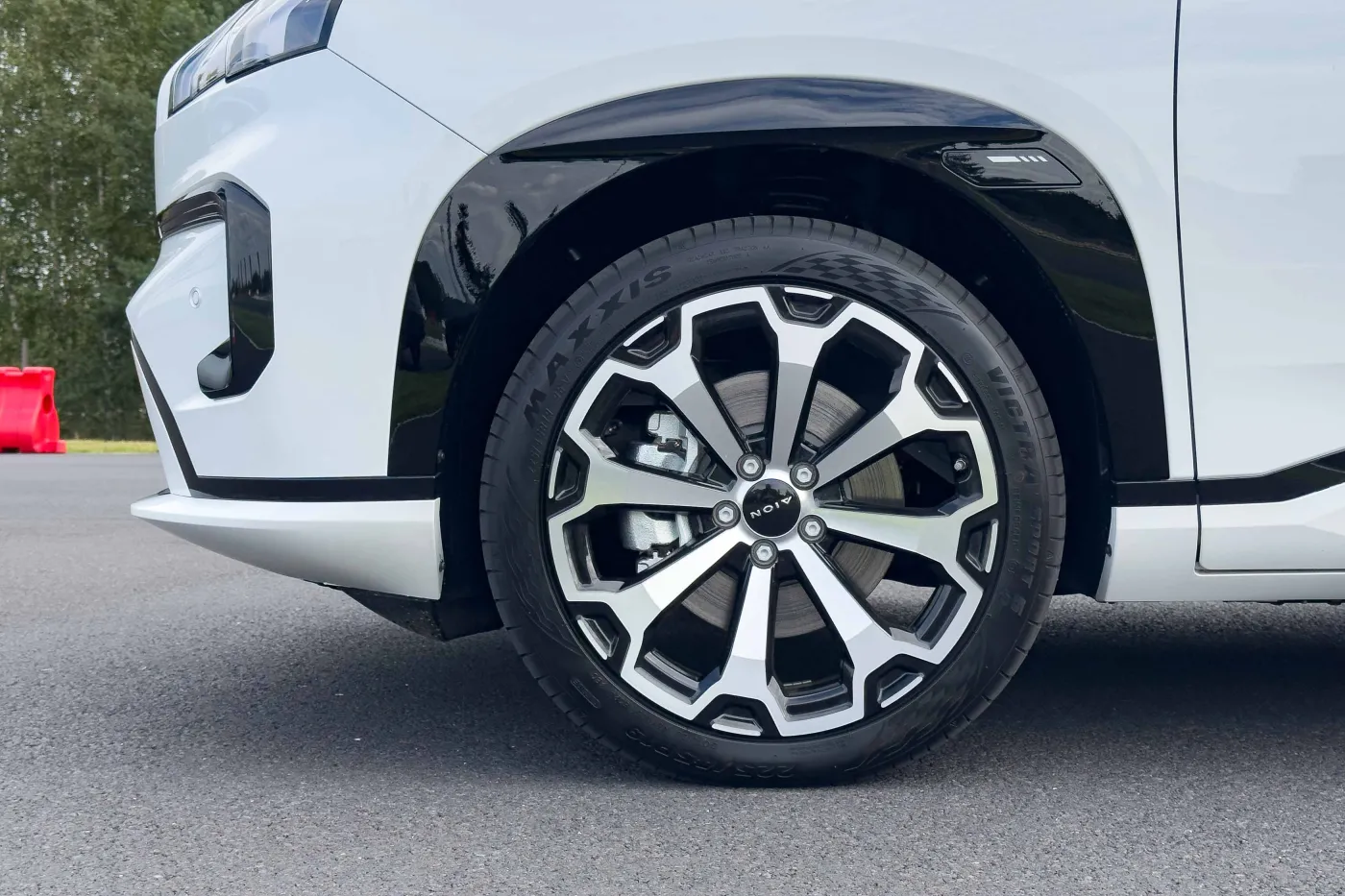 GAC Aion V