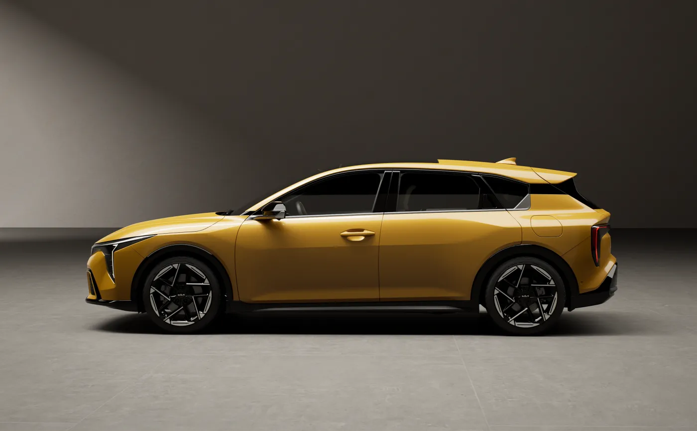 Nowa Kia K4