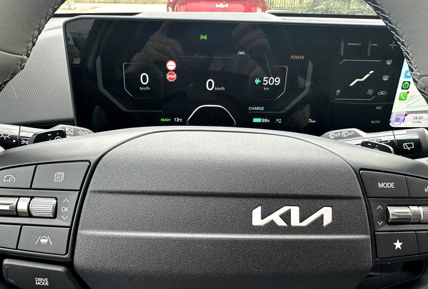 Nowa Kia EV4