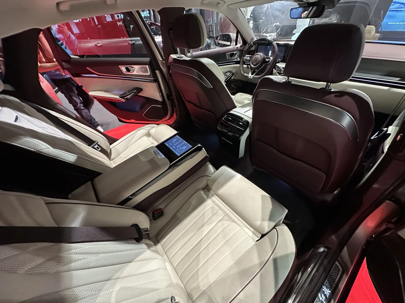 Hongqi H9