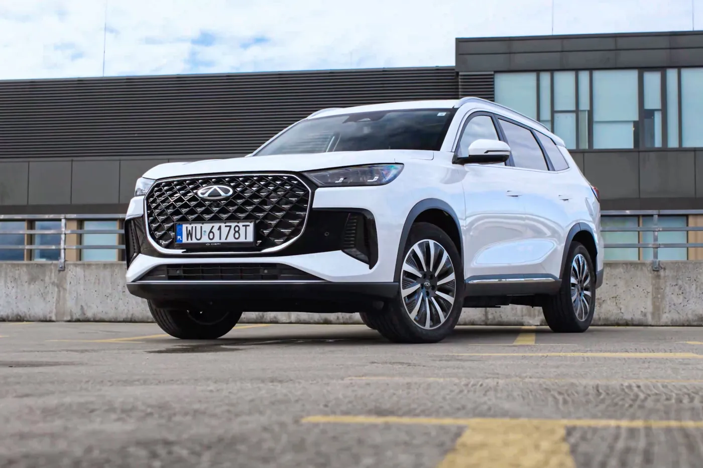Chery Tiggo 8