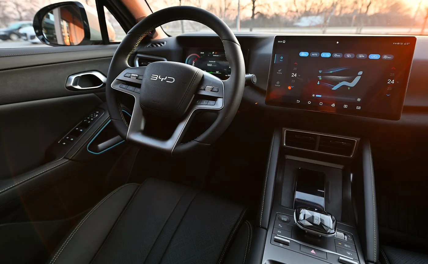 BYD ATTO 2